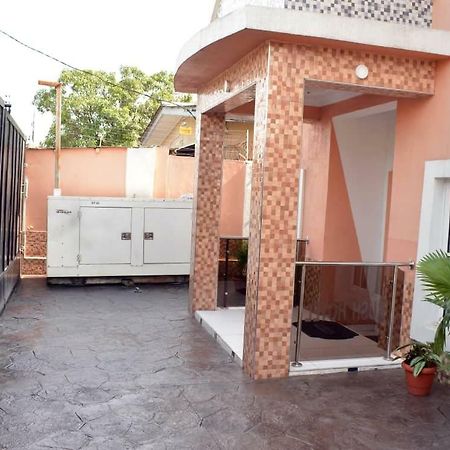 Rush Hotel & Apartments Lagos Exterior photo
